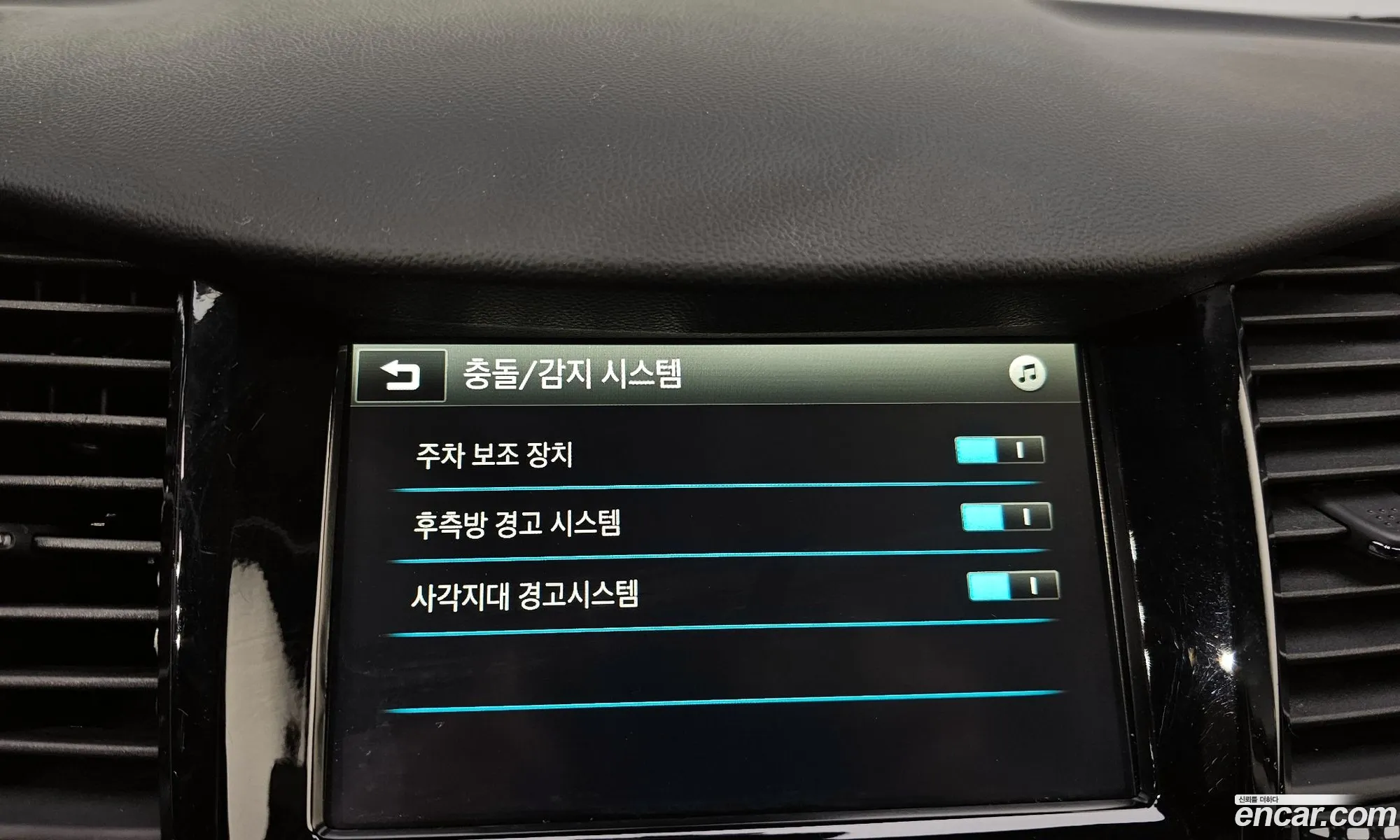 Chevrolet (GM Daewoo) Trax 2018 — 20