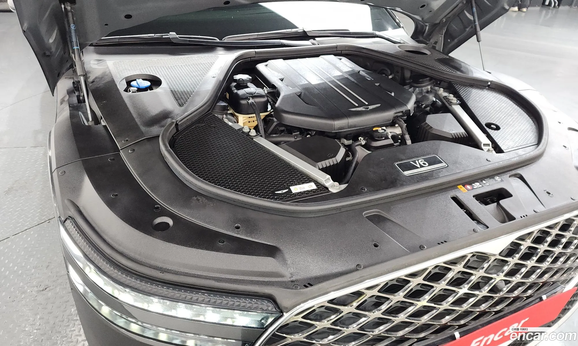 Genesis G90 2023 — 10