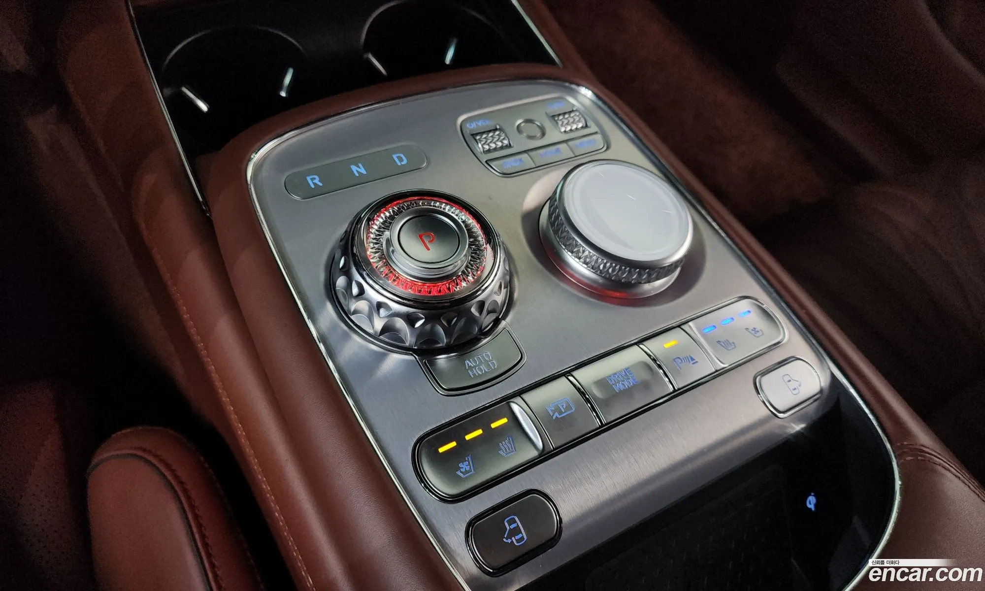 Genesis G90 2023 — 2