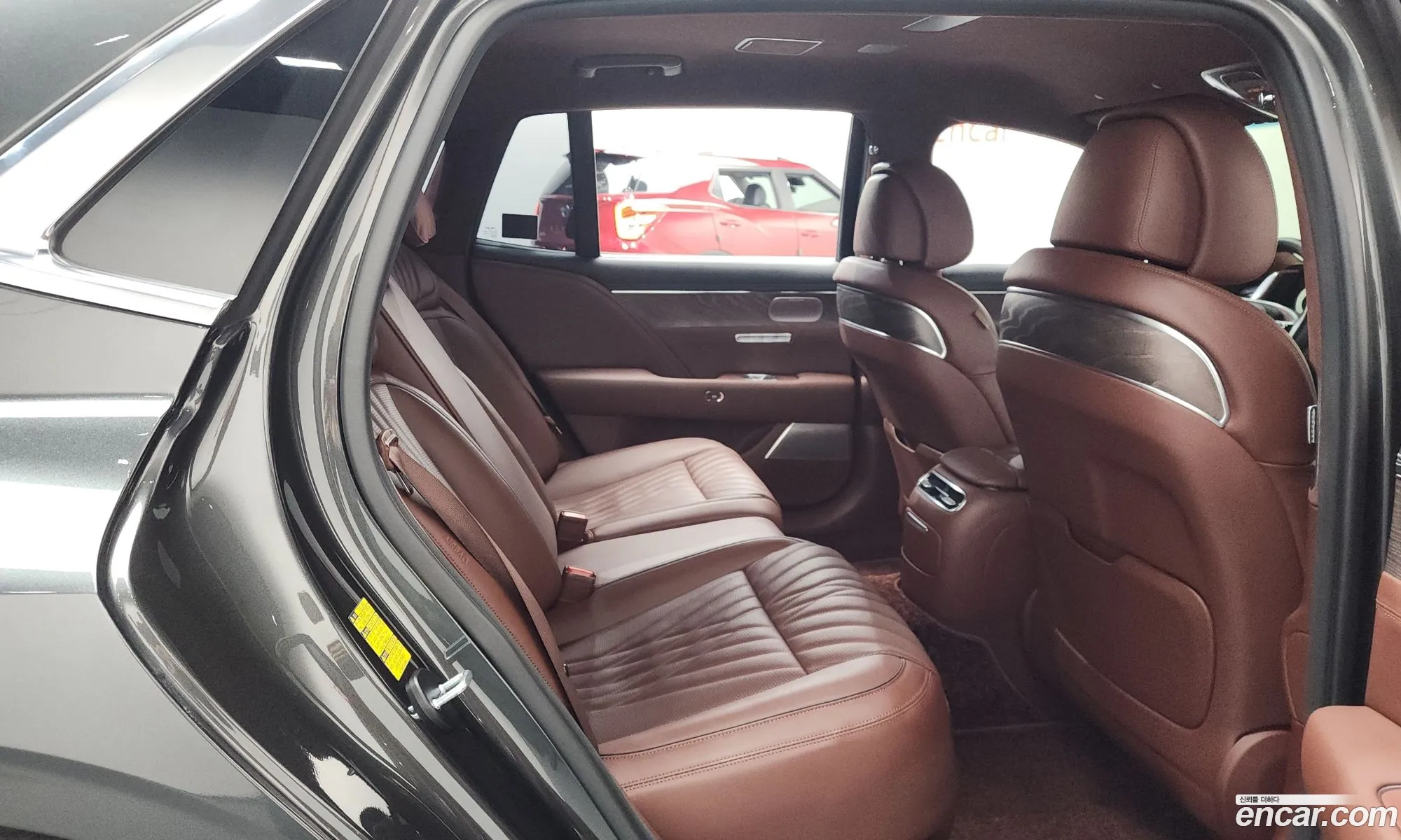 Genesis G90 2023 — 18