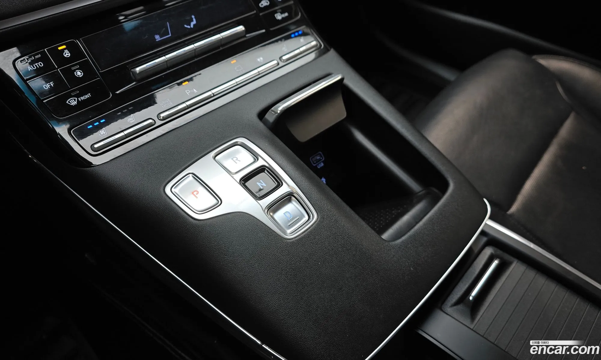 Hyundai Grandeur IG 2020 — 16