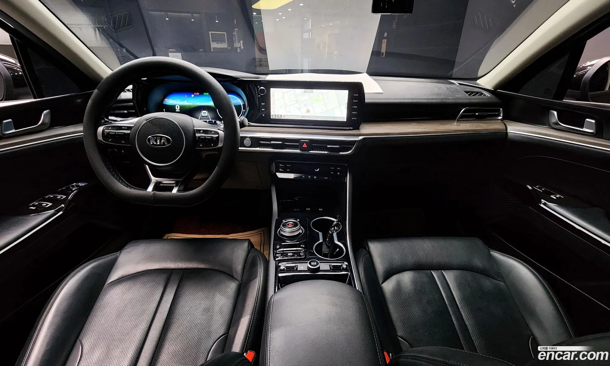 Kia K5 2020 — 4