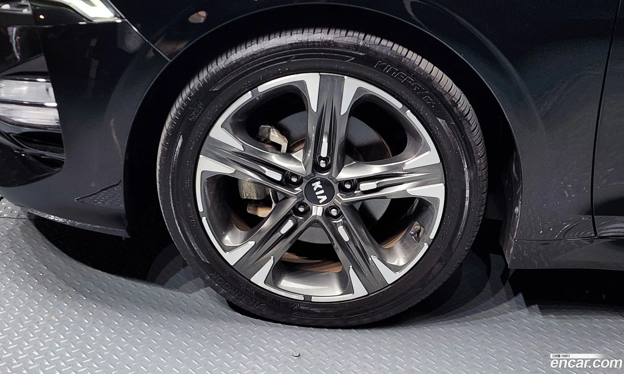 Kia K5 2020 — 10