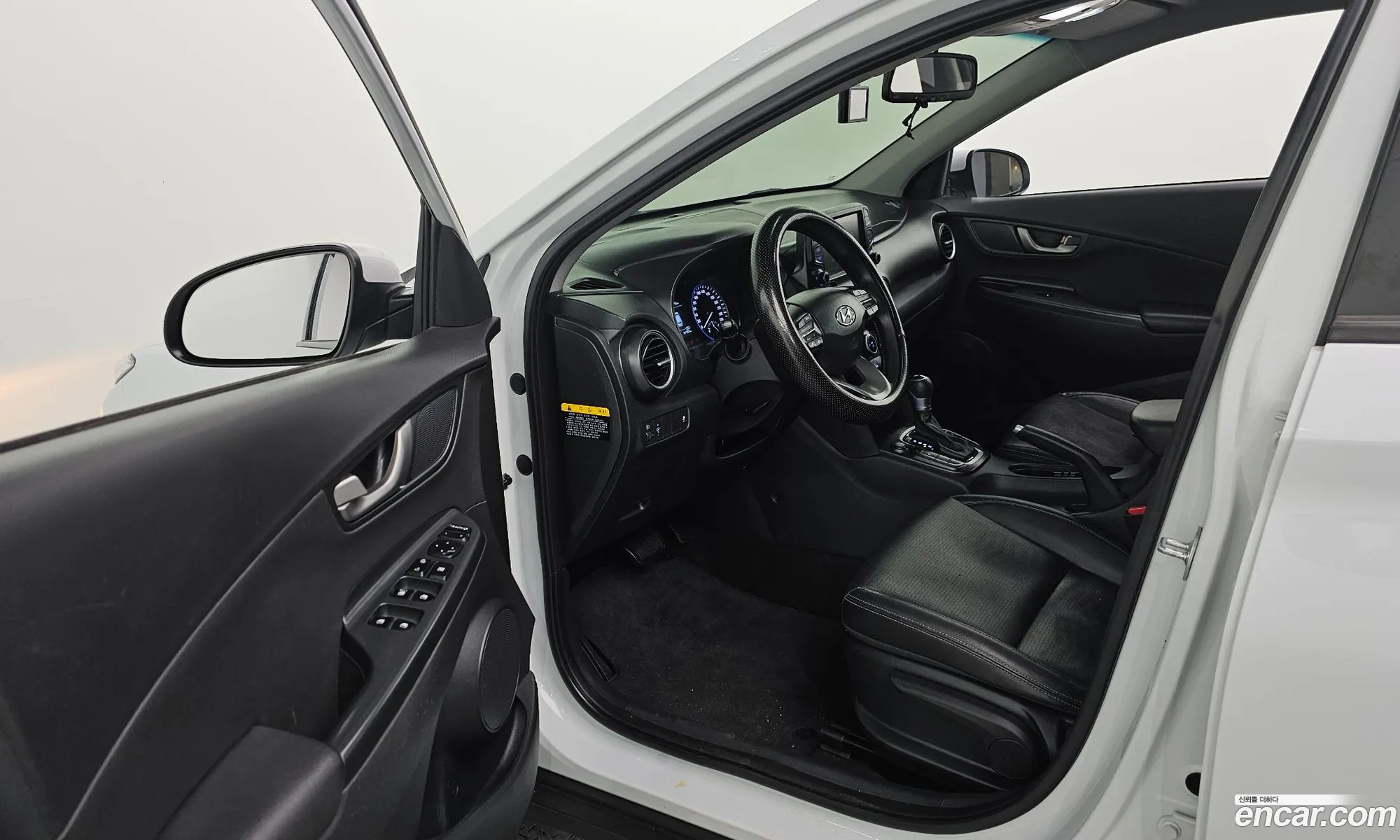 Hyundai Kona 2017 — 18
