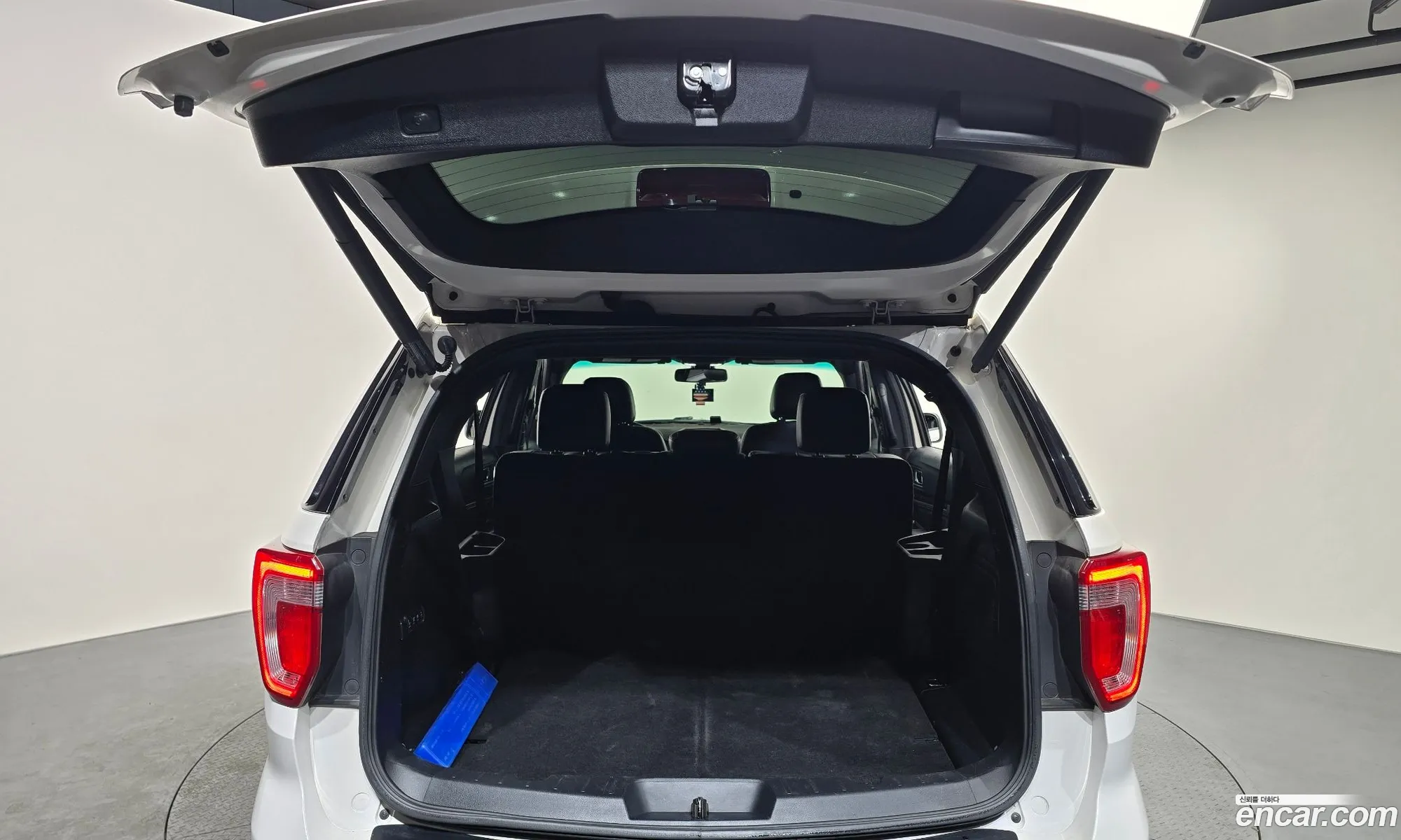 Ford Explorer 2015 1FM5K8FH8GGA92340 — 14