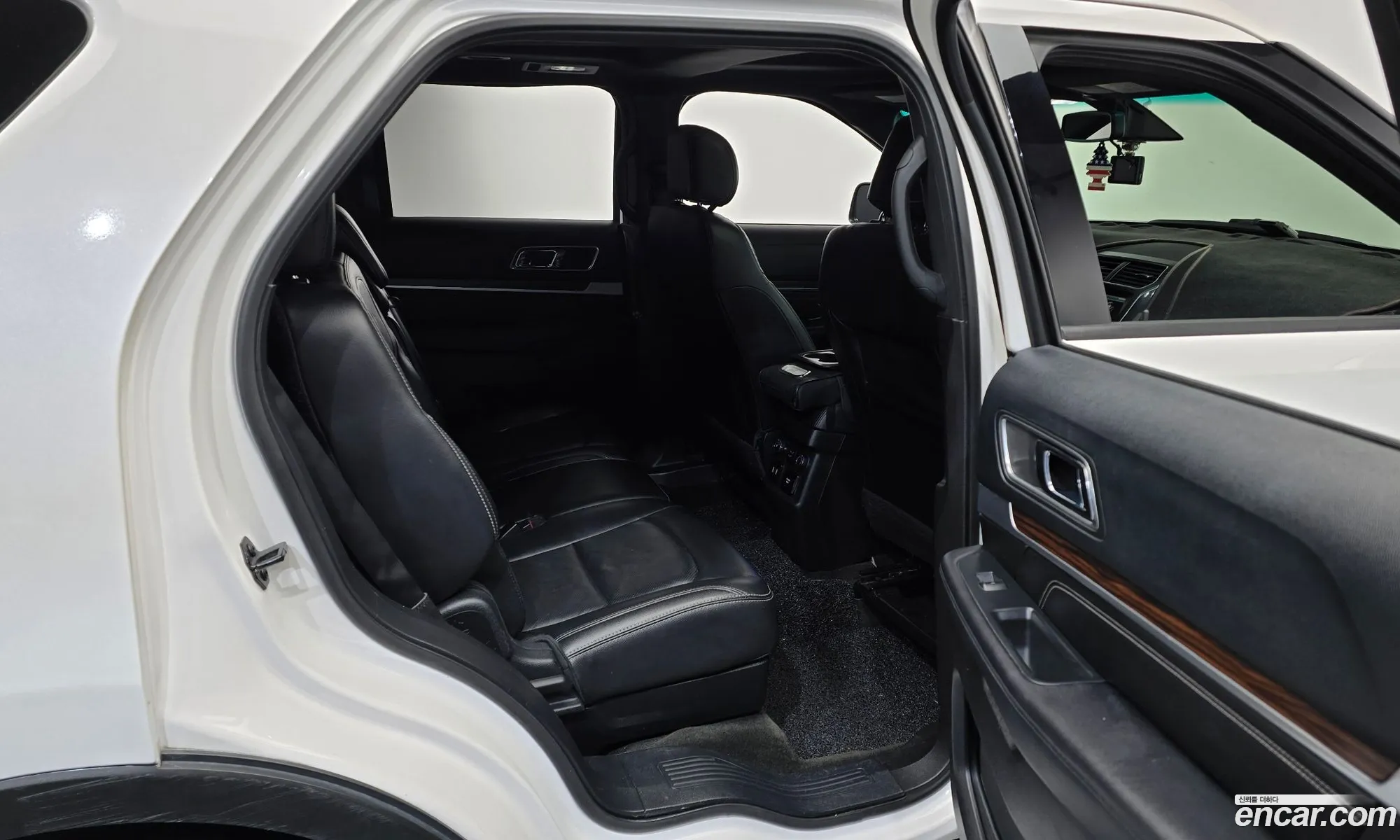 Ford Explorer 2015 1FM5K8FH8GGA92340 — 5
