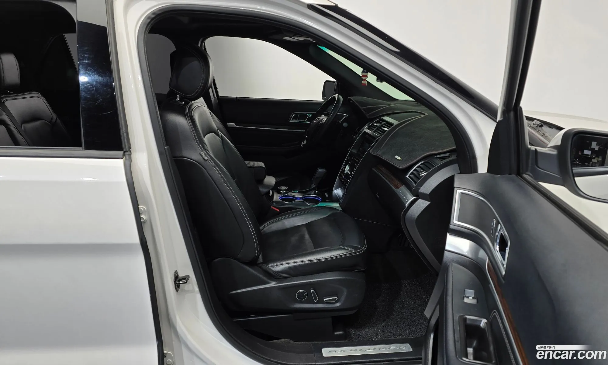 Ford Explorer 2015 1FM5K8FH8GGA92340 — 6
