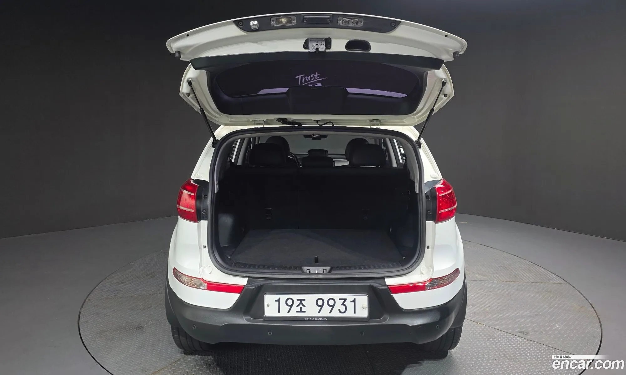 Kia Sportage R 2011 — 14