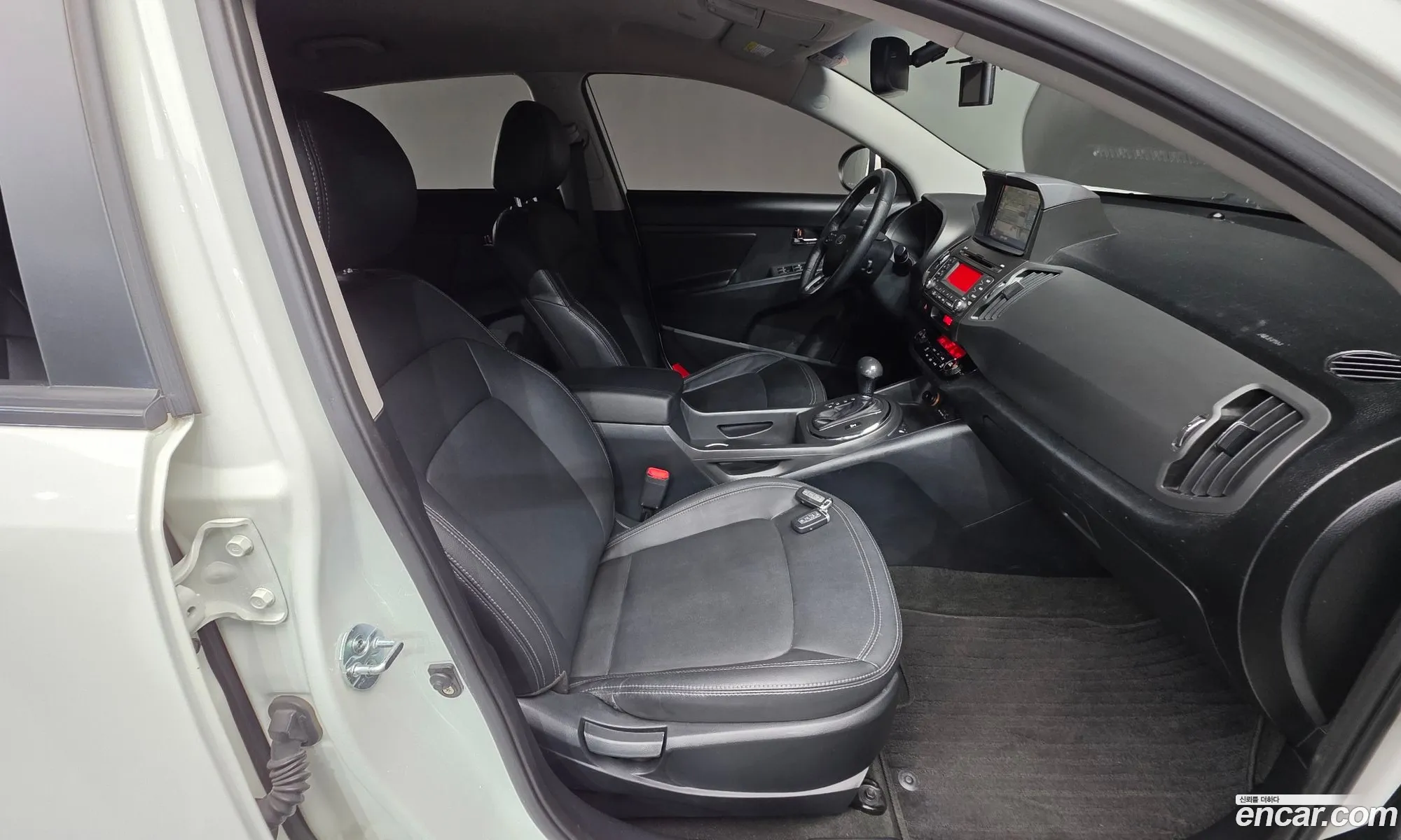 Kia Sportage R 2011 — 8