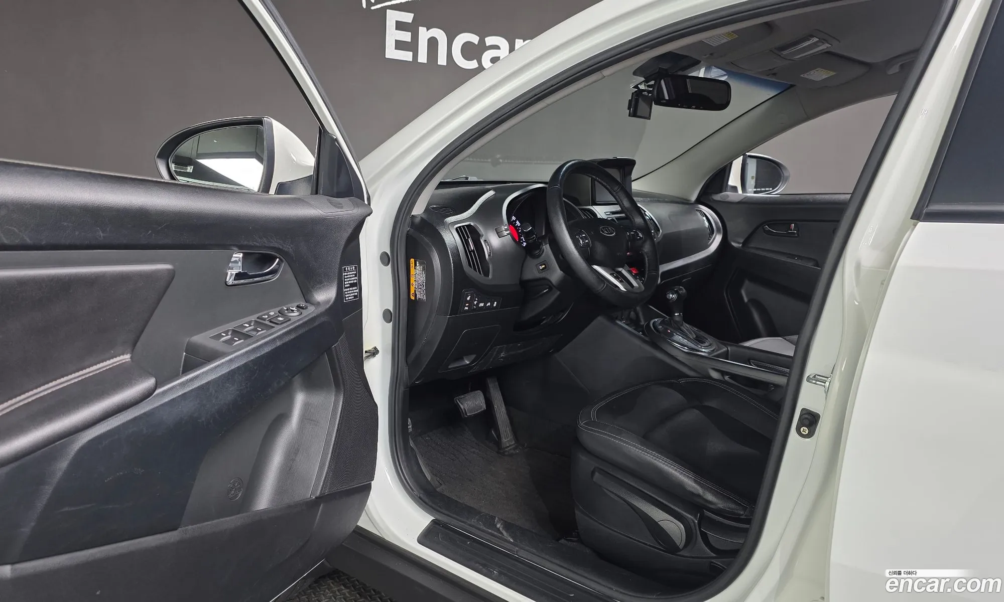 Kia Sportage R 2011 — 3