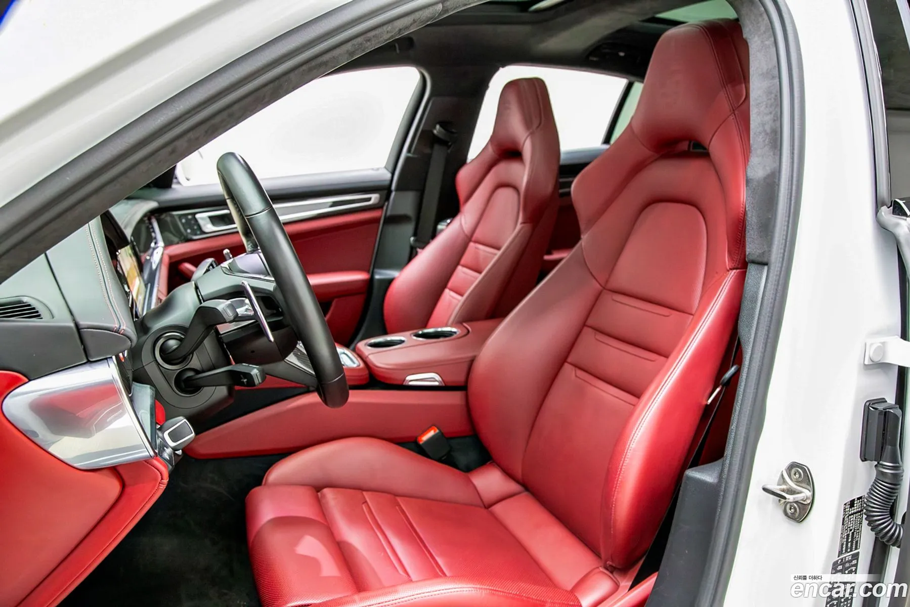 Porsche Panamera 2022 — 2