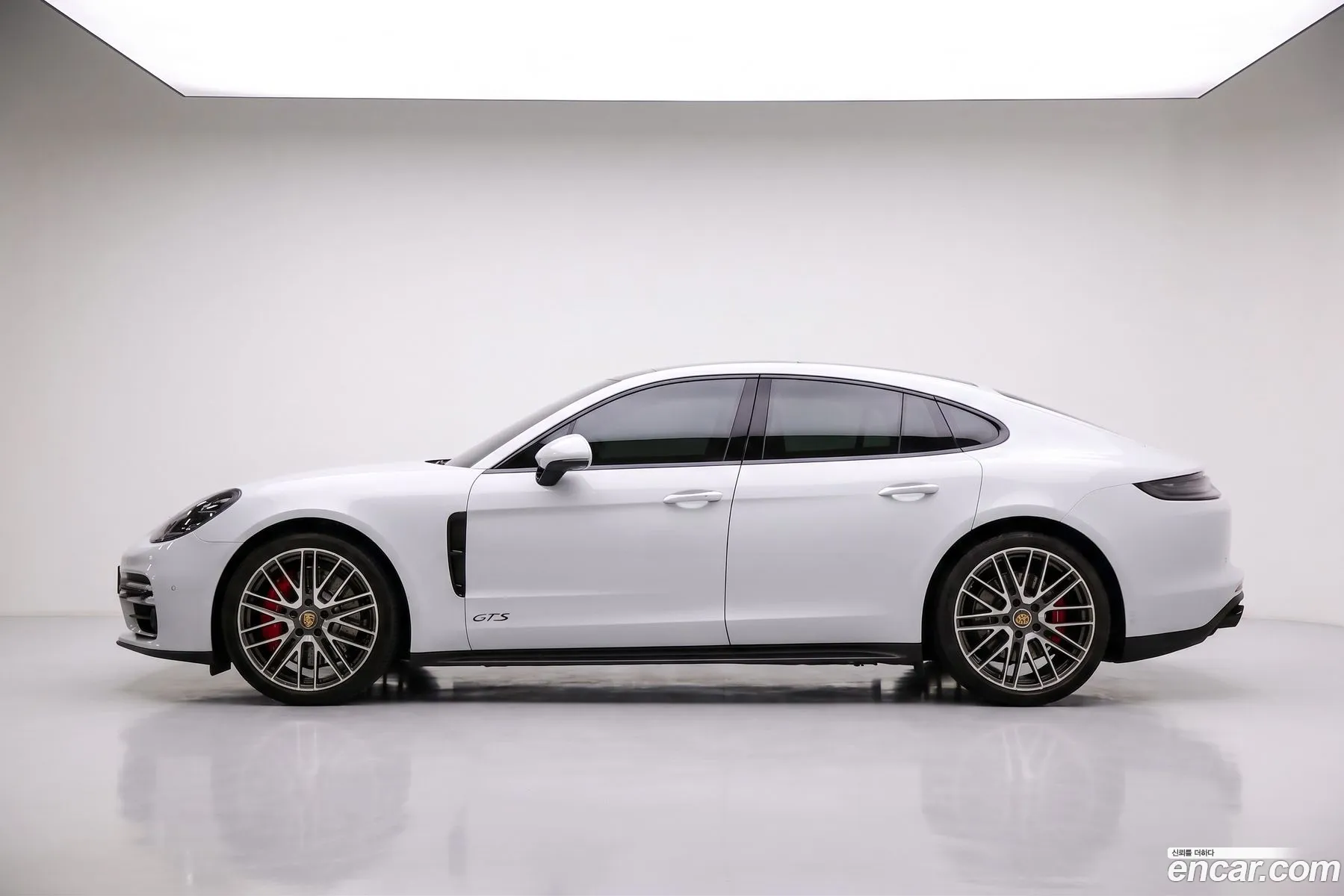 Porsche Panamera 2022 — 13