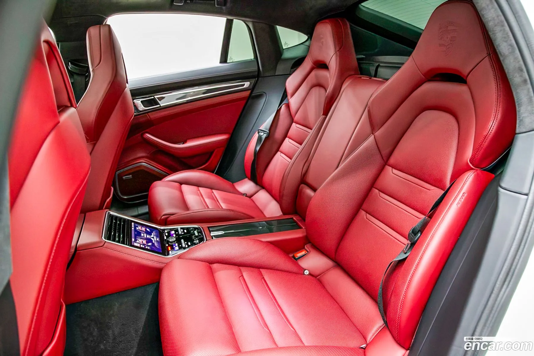 Porsche Panamera 2022 — 19