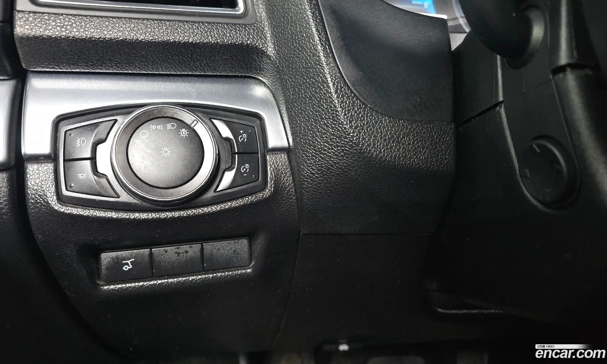 Ford Explorer 2018 — 14