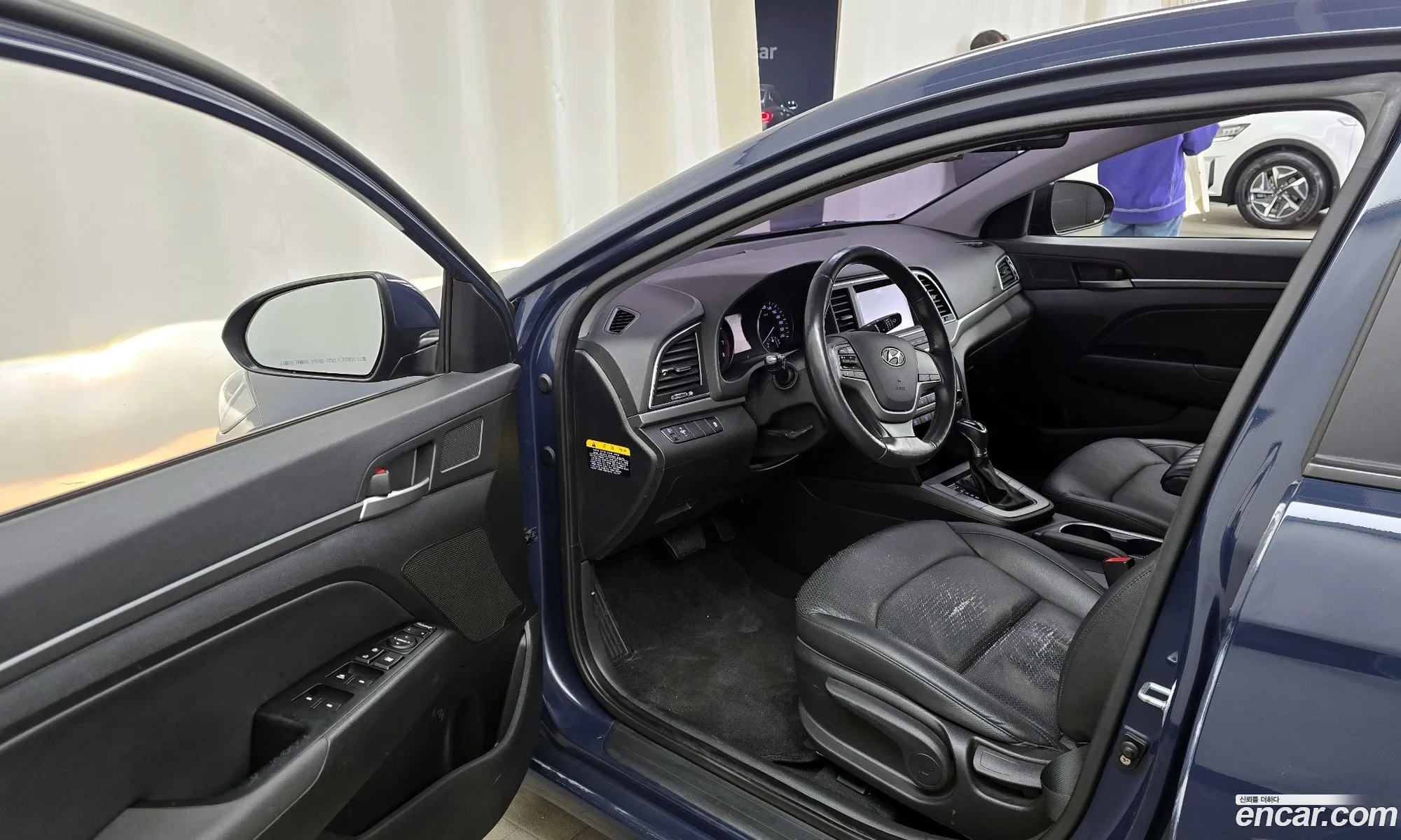 Hyundai Elantra AD 2015 — 20
