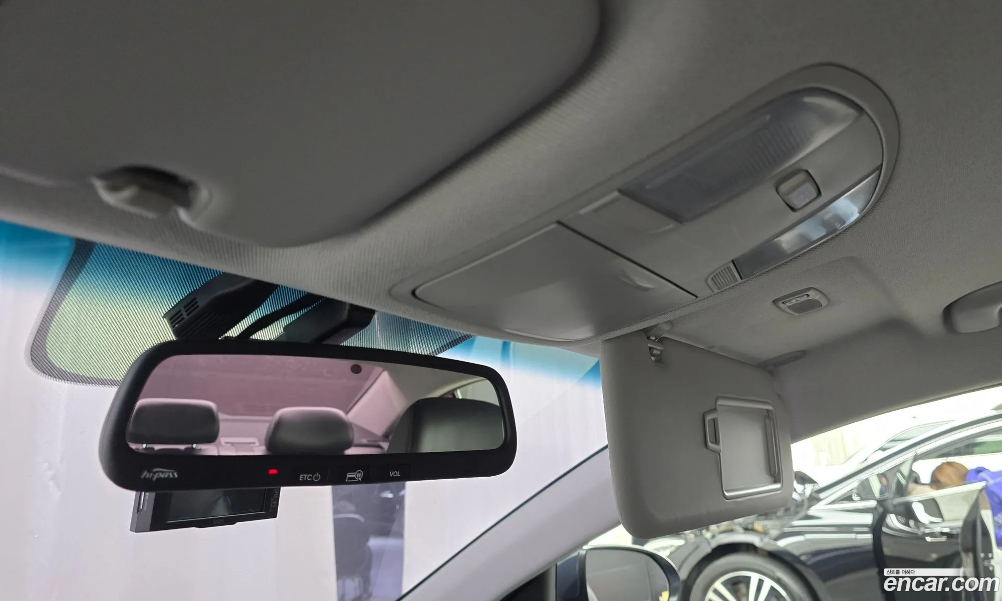 Hyundai Elantra AD 2015 — 11