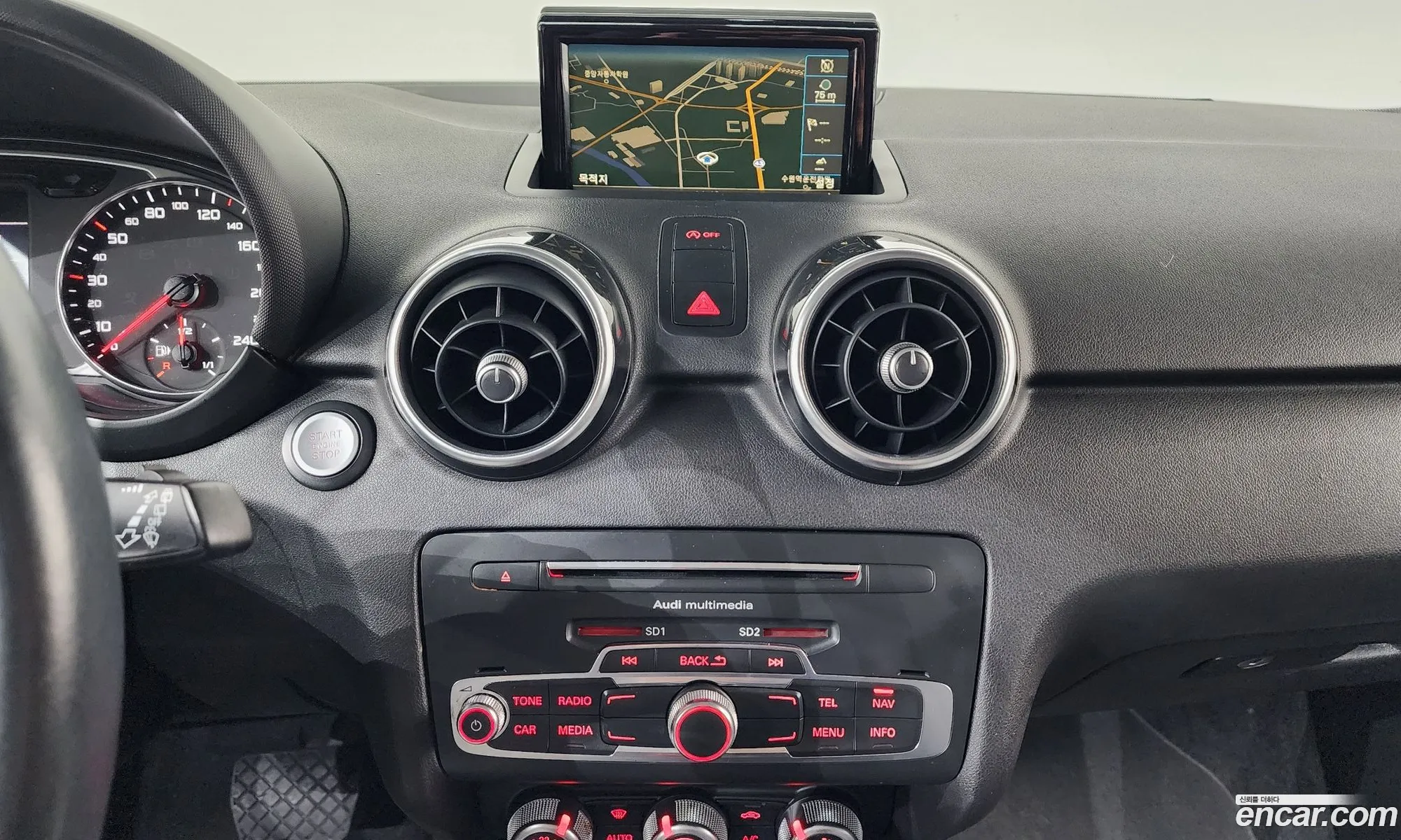 Audi A1 2015 11111111111111111 — 10
