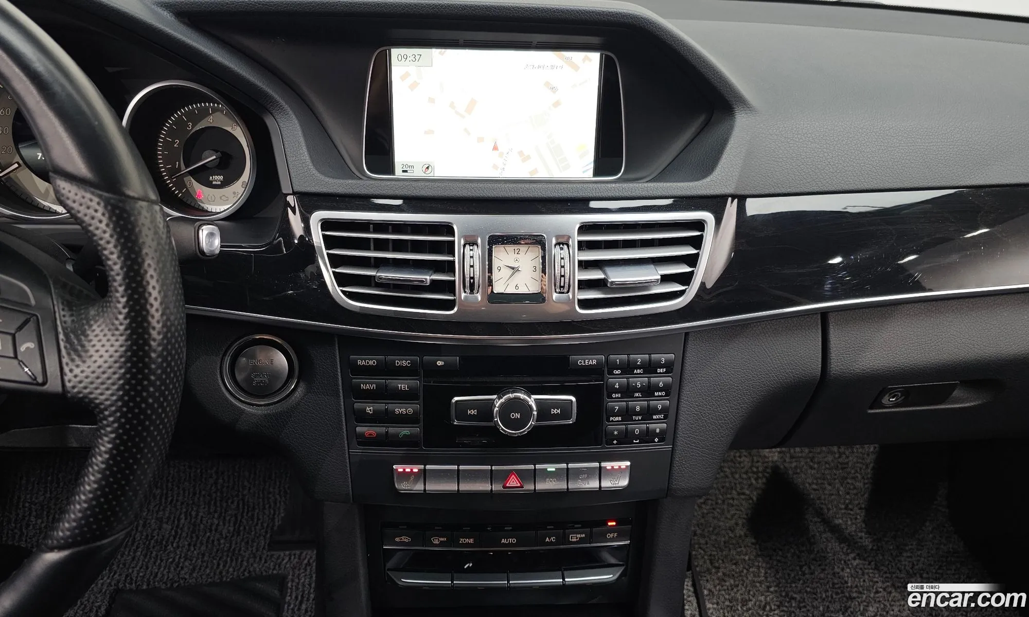 Mercedes-Benz E-Class W212 2014 WDDHF5FB0EB080358 — 18