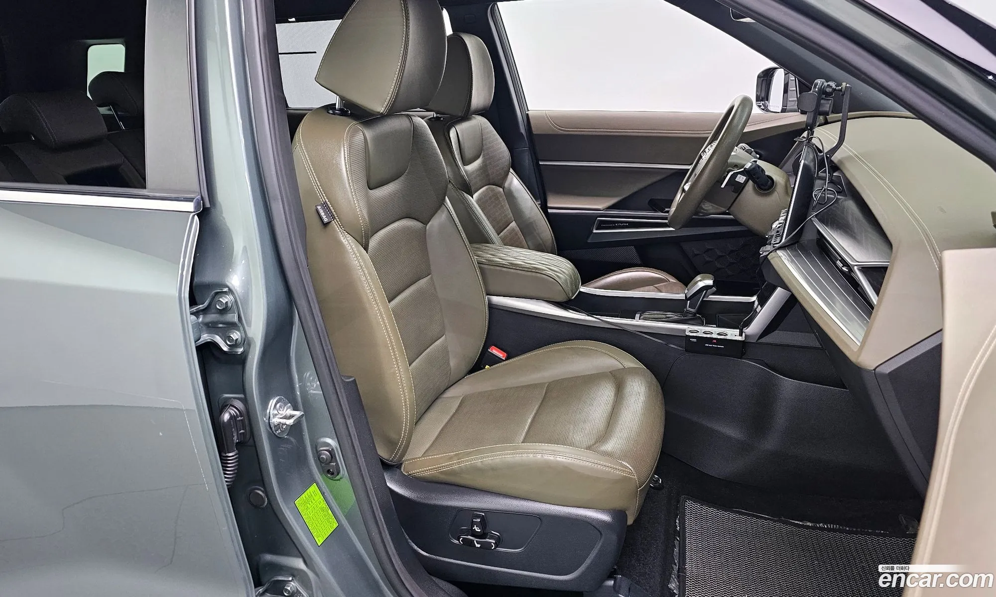 KG Mobility (SsangYong) Torres 2023 — 17