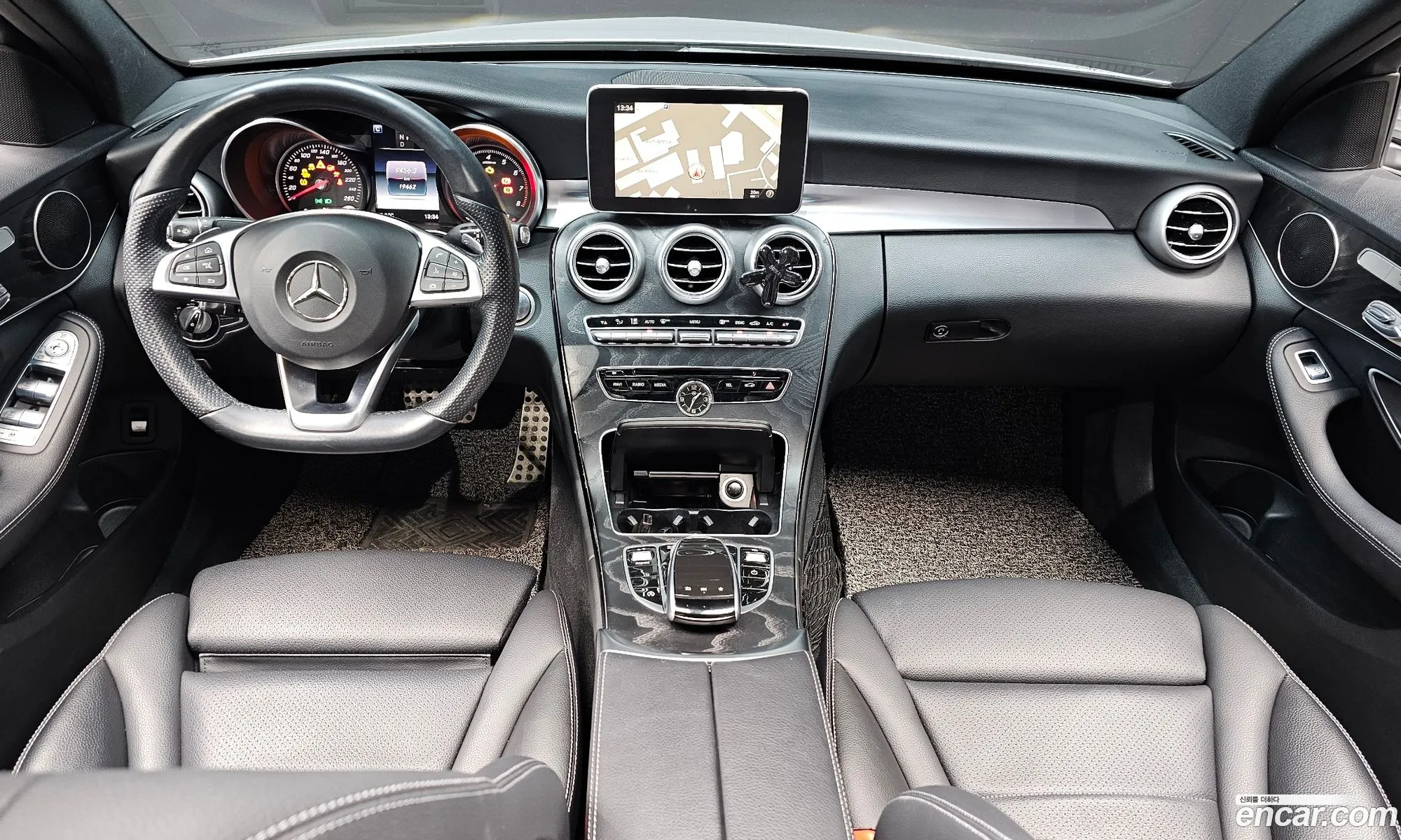 Mercedes-Benz C-Class W205 2016 WDDWF4CB8HF458011 — 11