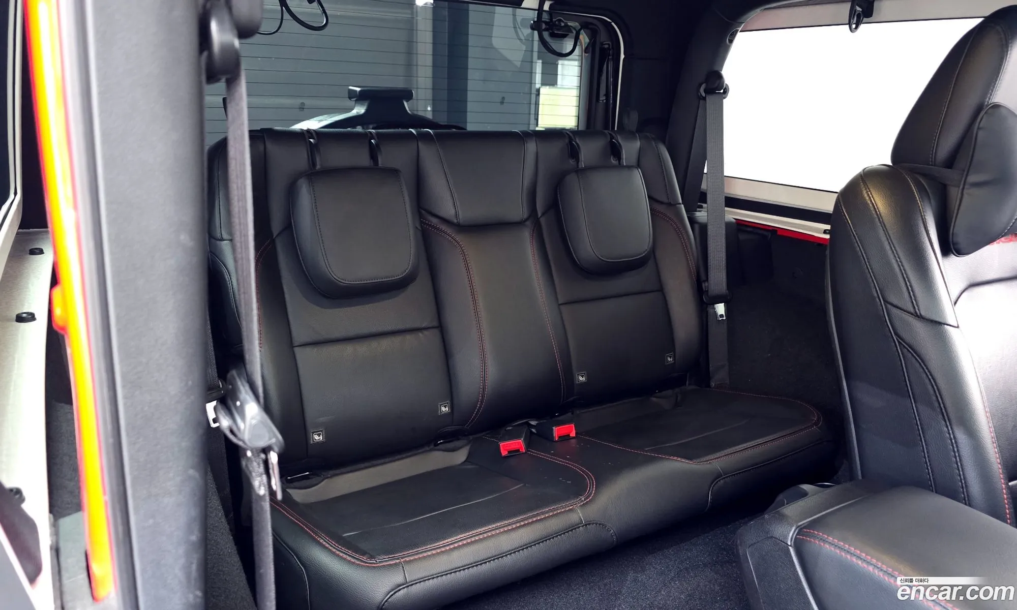 Jeep Wrangler 2020 — 19