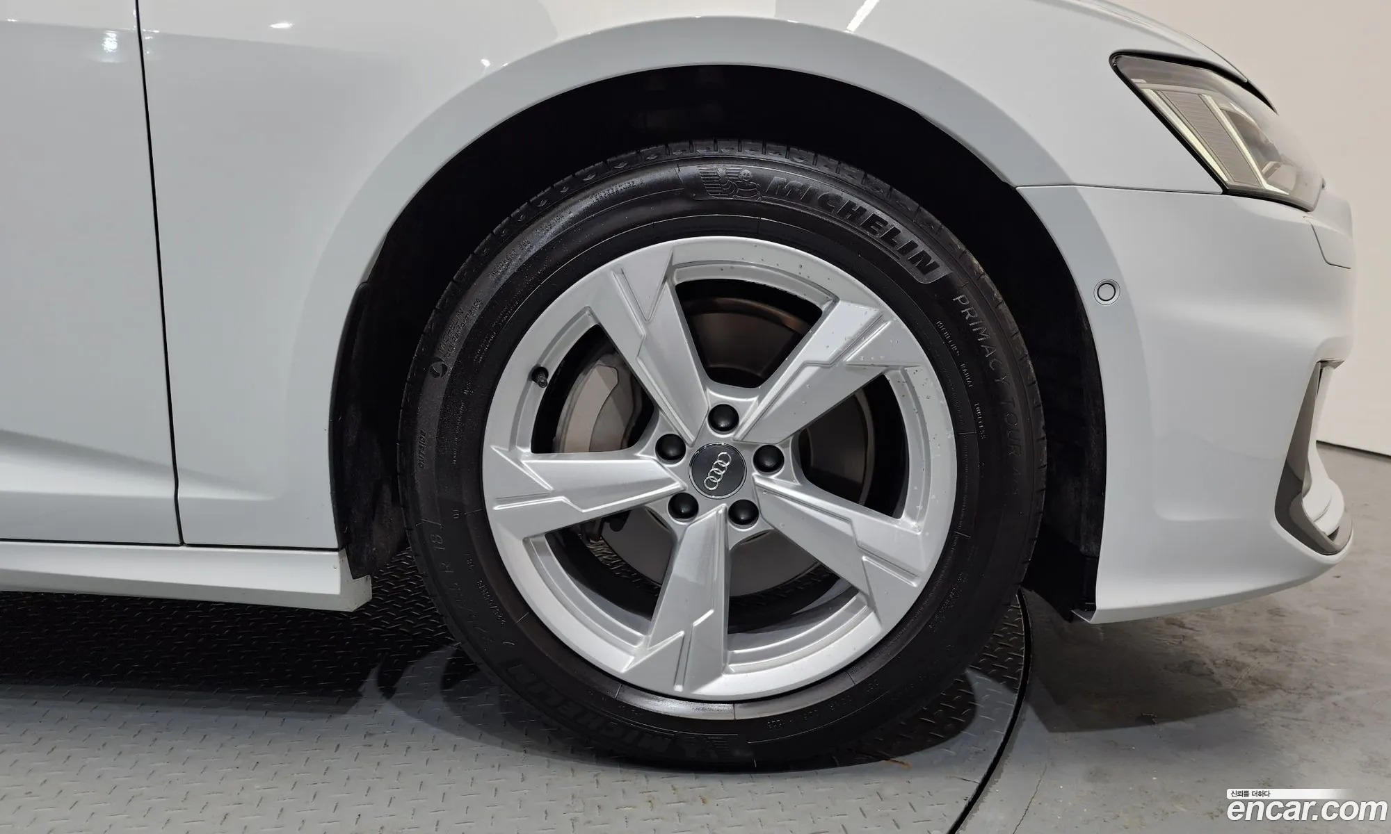 Audi A6 2021 WAUZZZF20MN011466 — 18