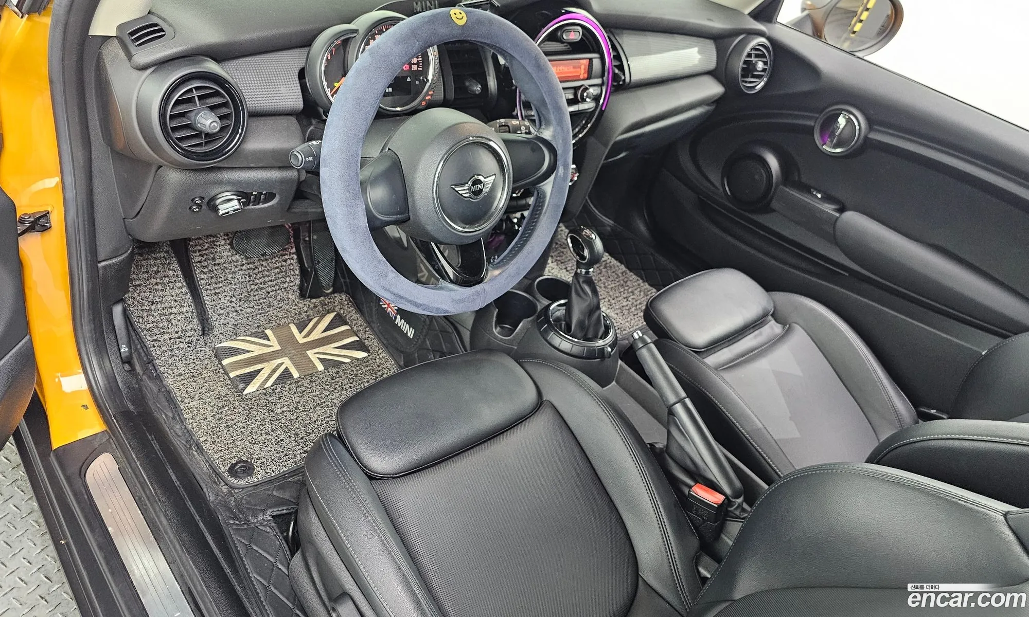 Mini Cooper 2017 WMWXP5102H2E38492 — 19