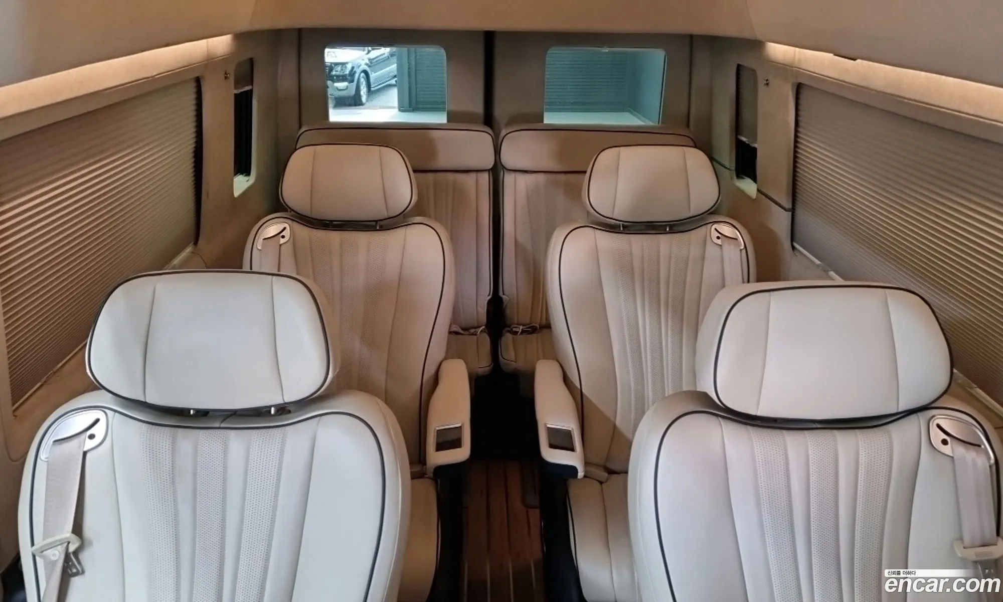 Hyundai Solati 2017 — 11
