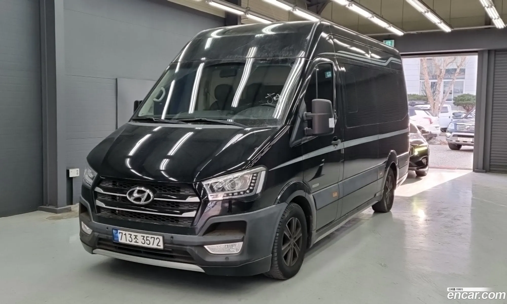 Hyundai Solati 2017 — 15