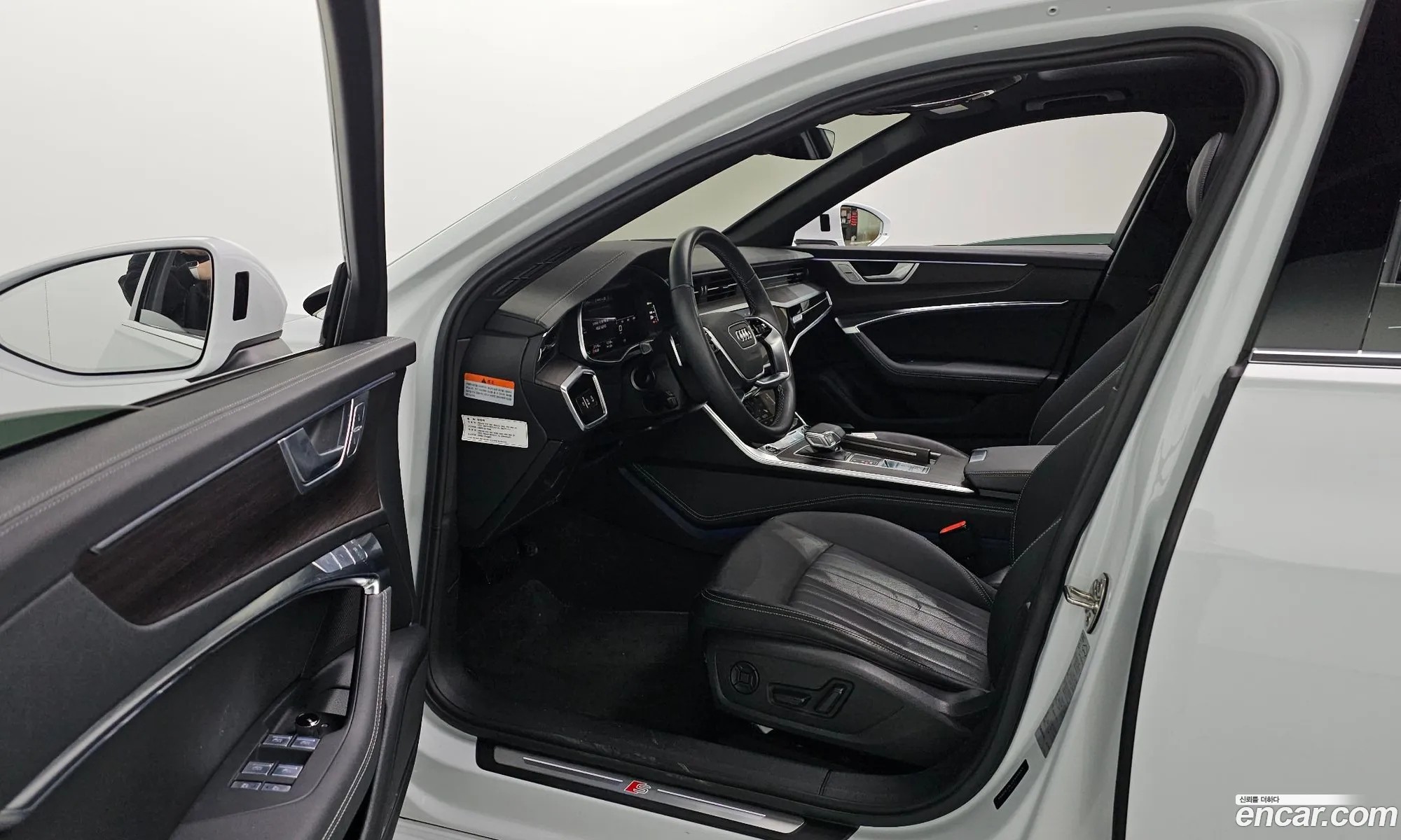 Audi A6 2023 — 2