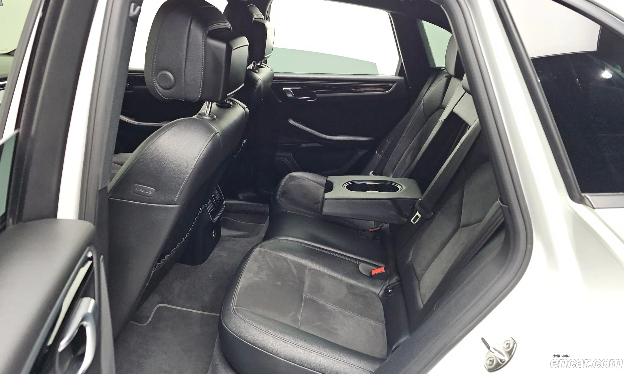 Porsche Macan 2020 WP1AA2A53LLB00649 — 8