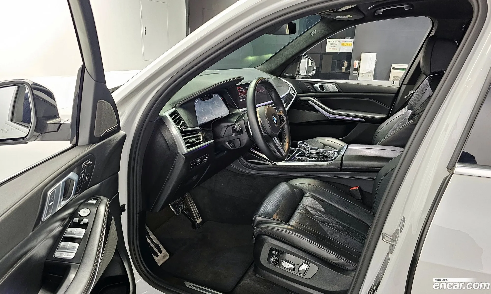 BMW X7 2020 WBACW8103L9D48139 — 8
