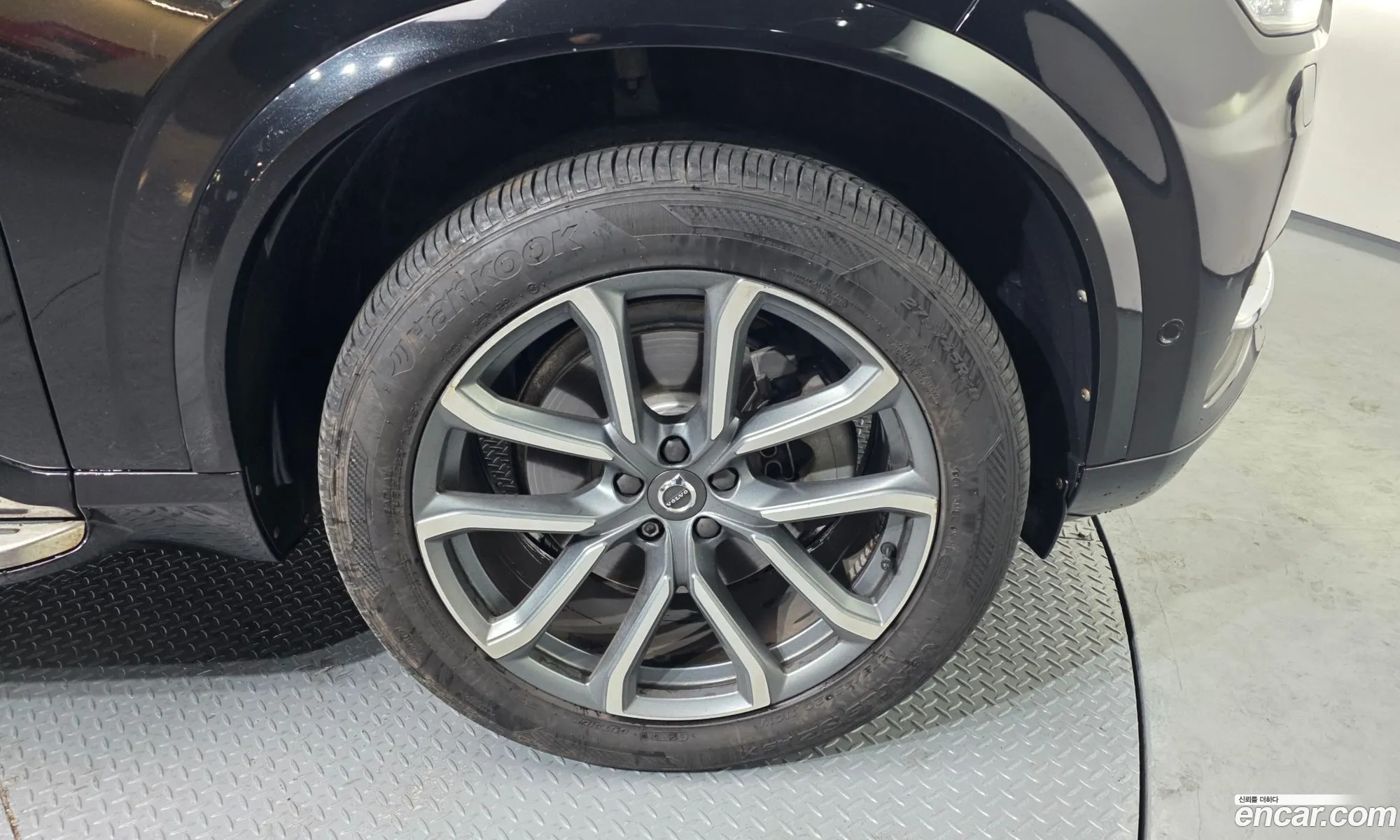 Volvo XC90 2017 YV1LF68BCH1130914 — 9
