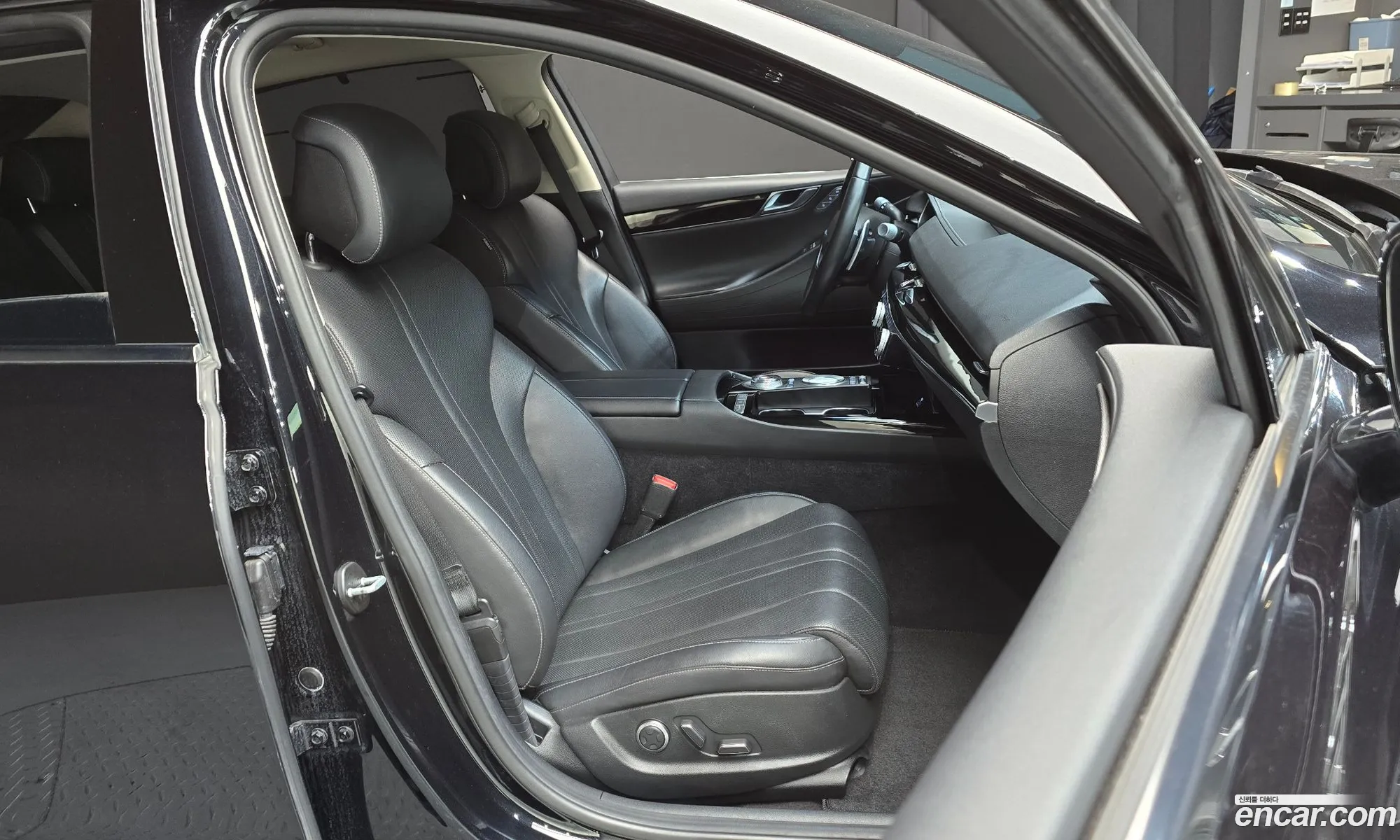 Genesis G80 2021 — 18