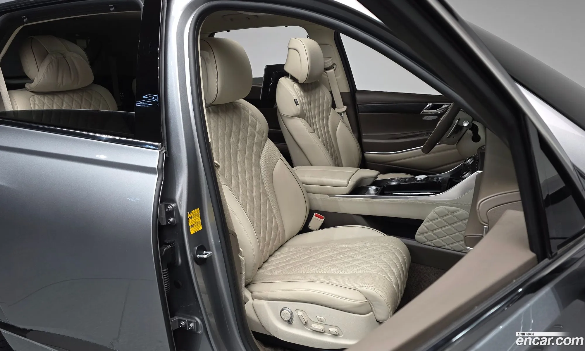 Genesis GV80 2023 — 18