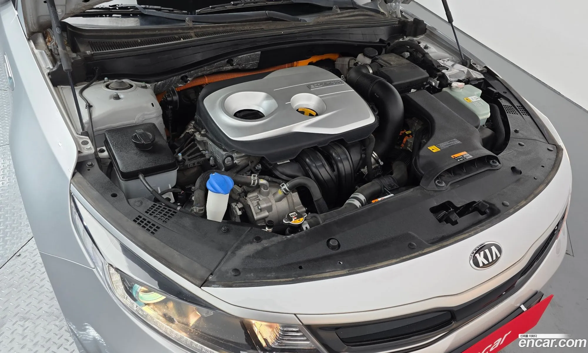 Kia K5 Hybrid 2018 — 12