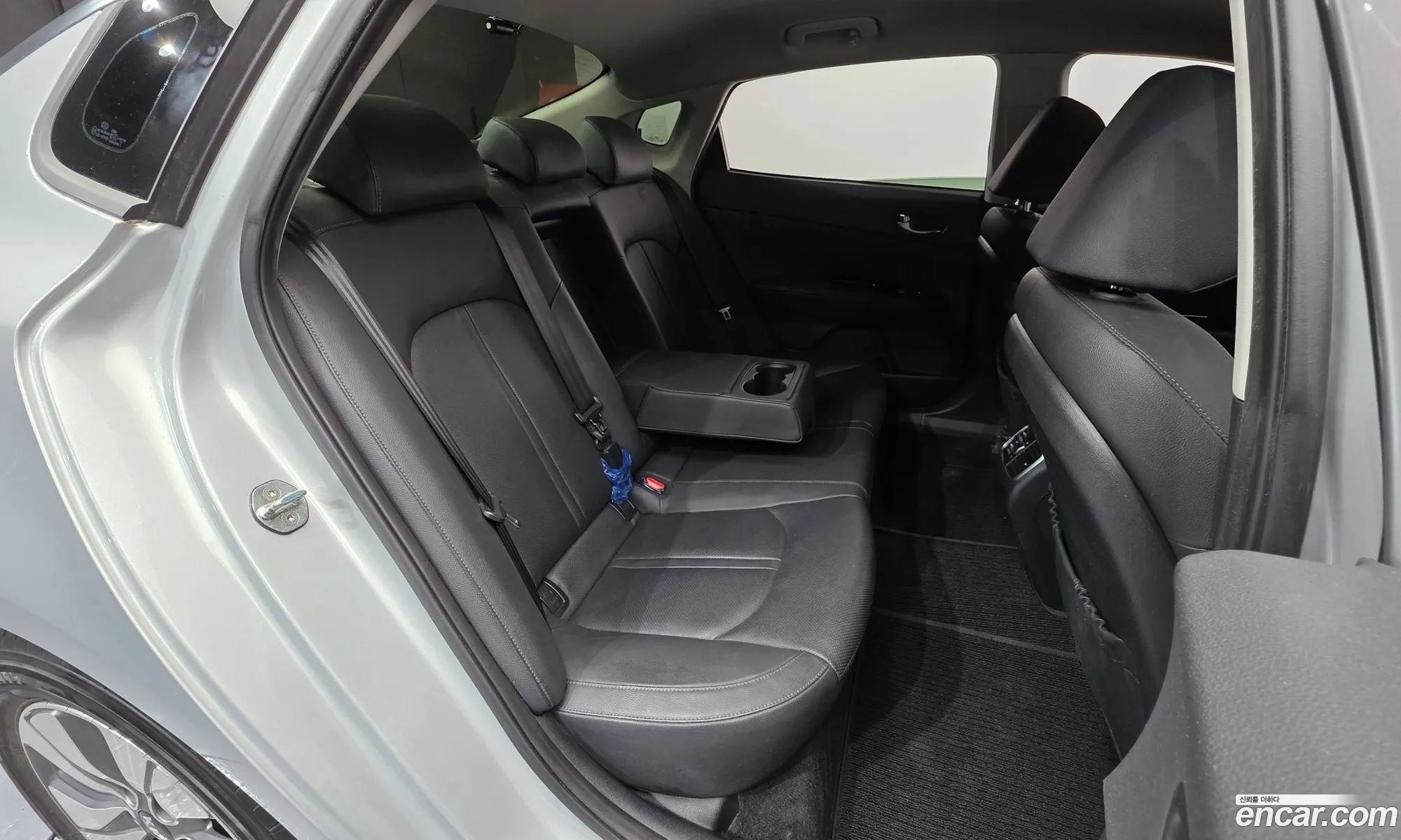 Kia K5 Hybrid 2018 — 4