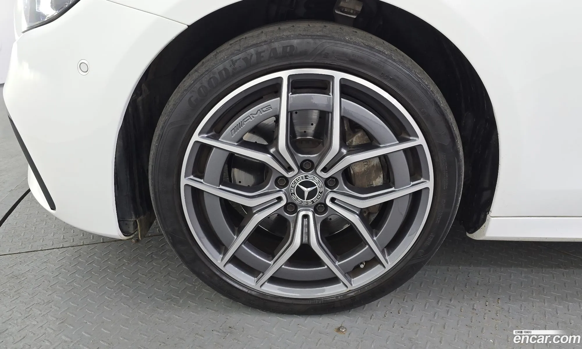 Mercedes-Benz E-Class W213 2023 W1KZF0FBXPB156775 — 5