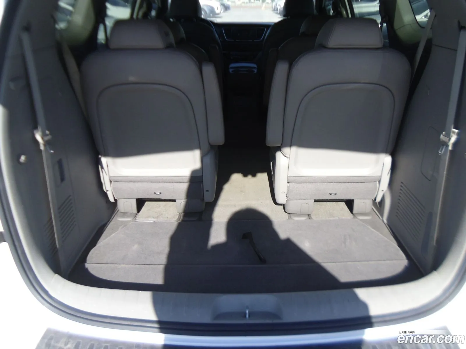 Kia Carnival 2017 — 13