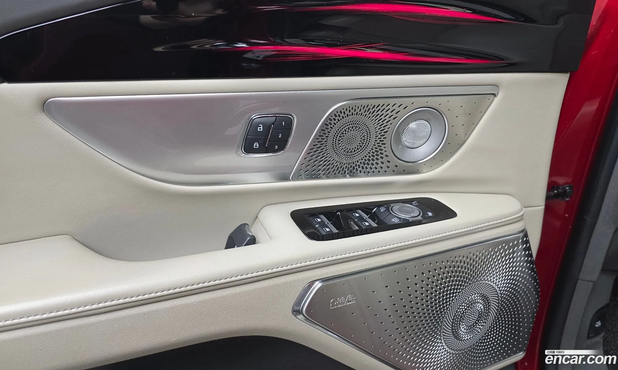 Lincoln Nautilus 2024 — 9