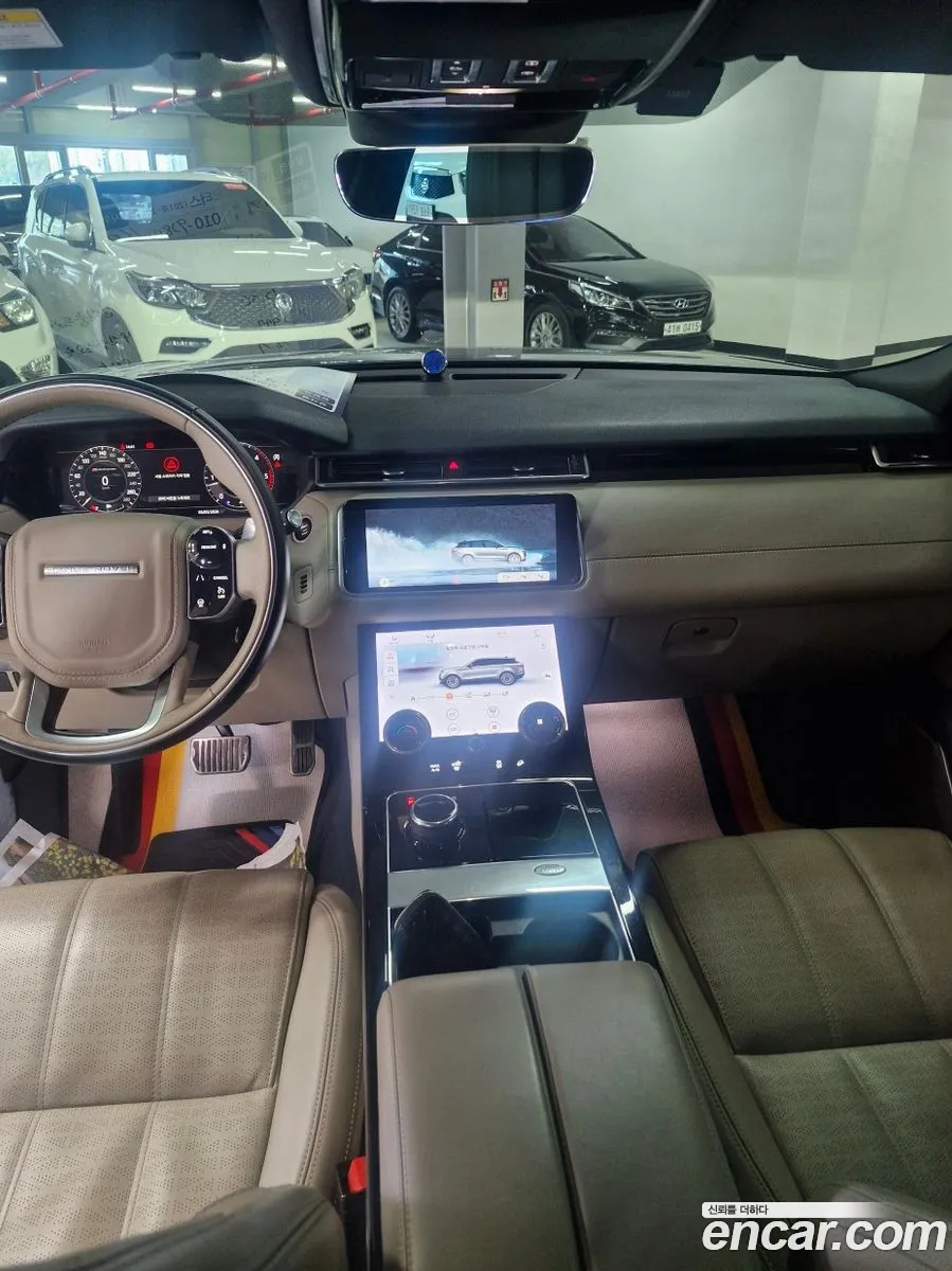 Land Rover Range Rover Velar 2018 — 15