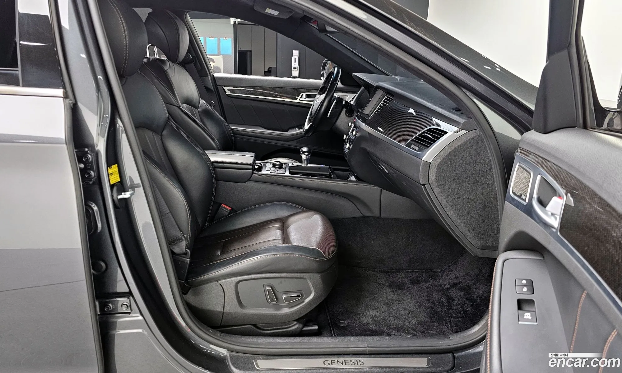 Genesis G80 2017 — 15