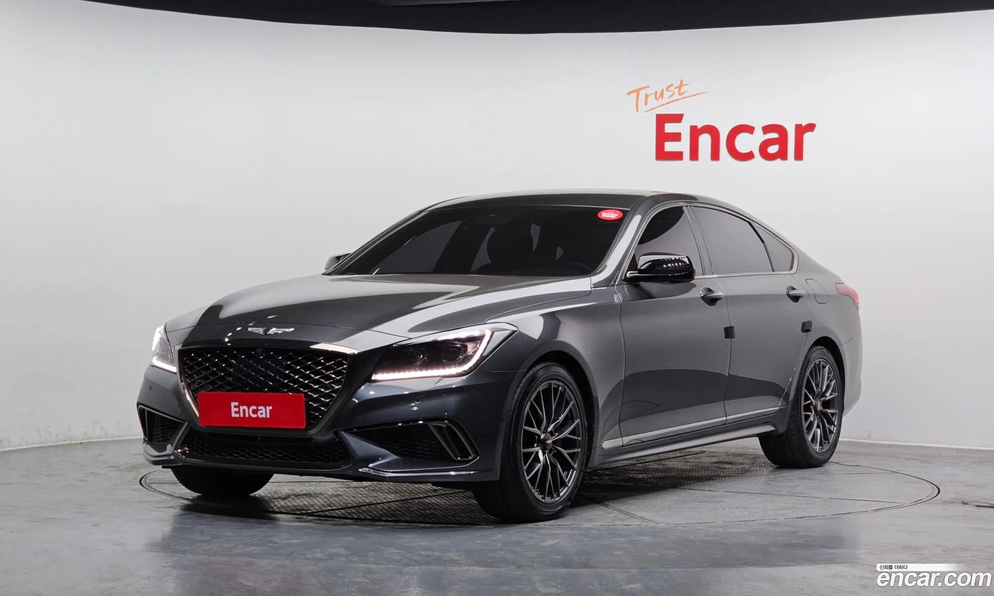 Genesis G80 2017 — 18