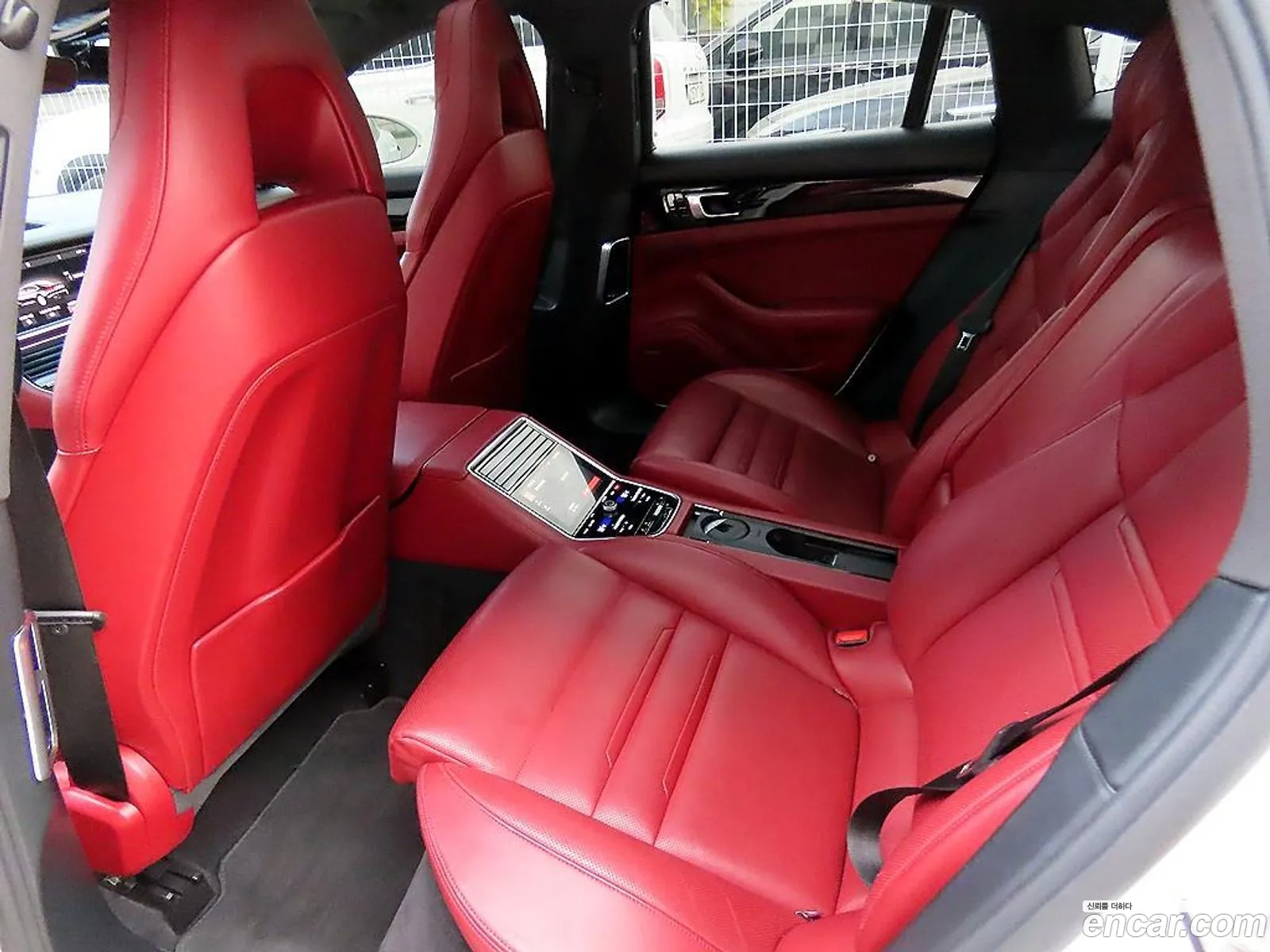 Porsche Panamera 2018 — 9