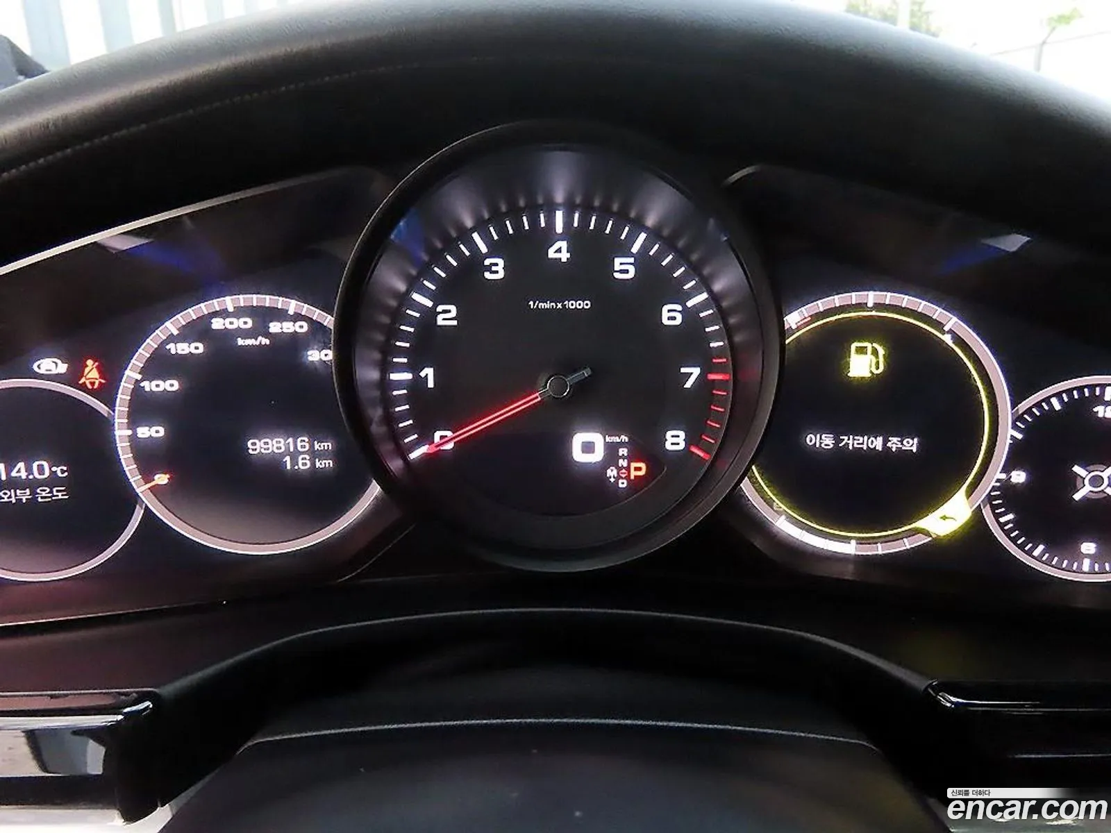Porsche Panamera 2018 — 12