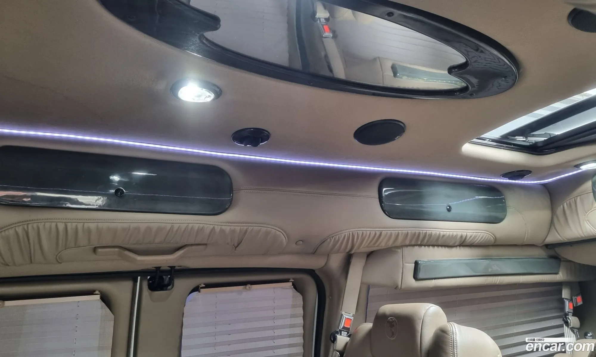 Chevrolet Express Van 2011 — 12