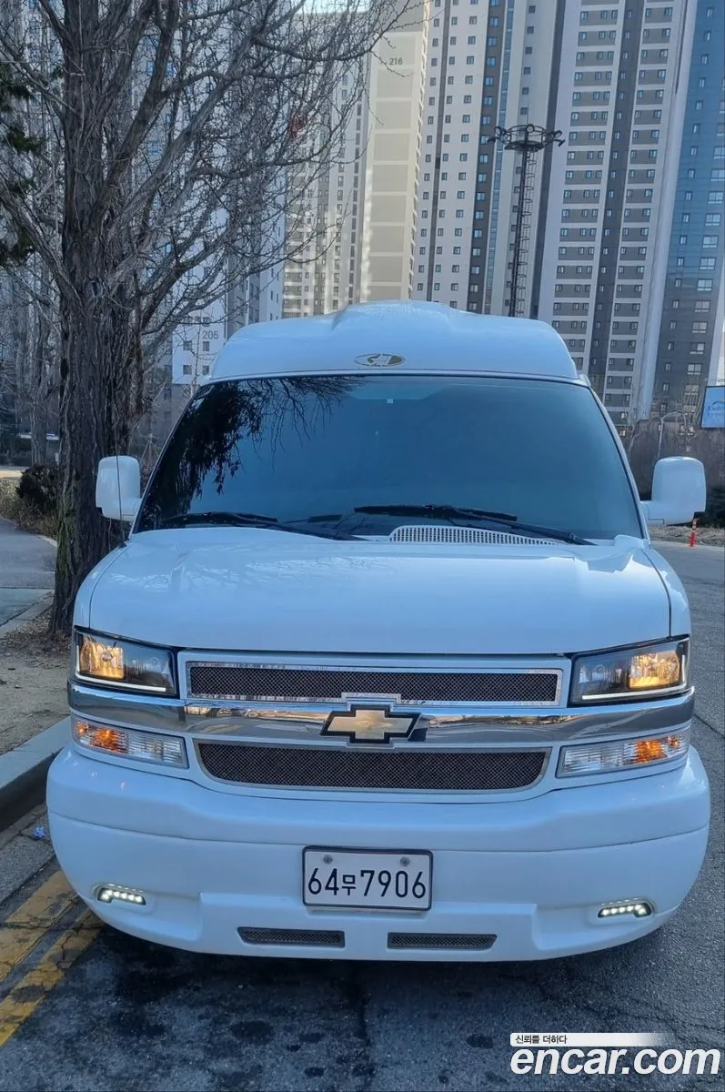 Chevrolet Express Van 2011 — 6