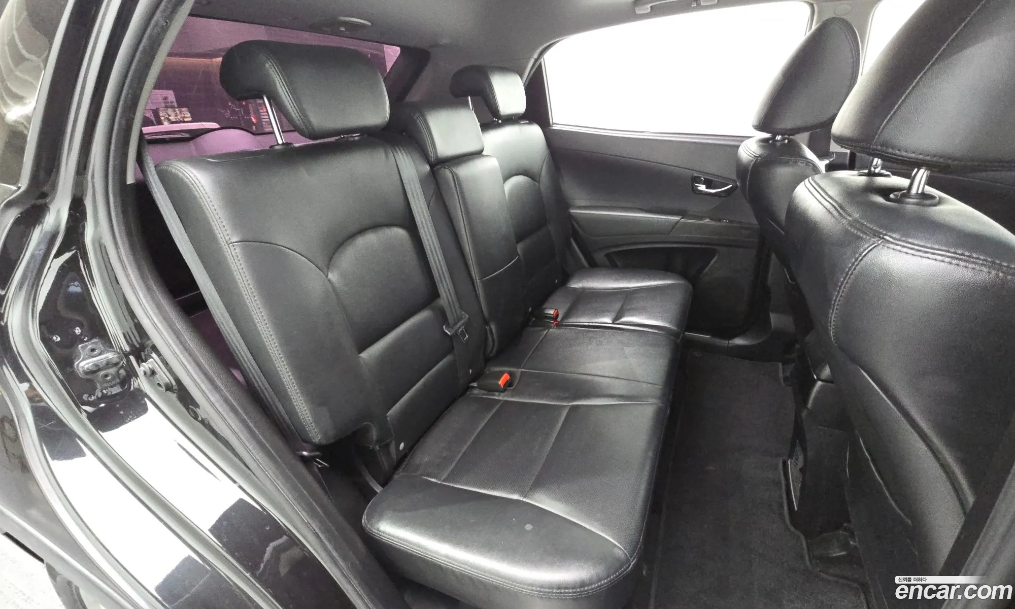 KG Mobility (SsangYong) Korando C 2012 — 11