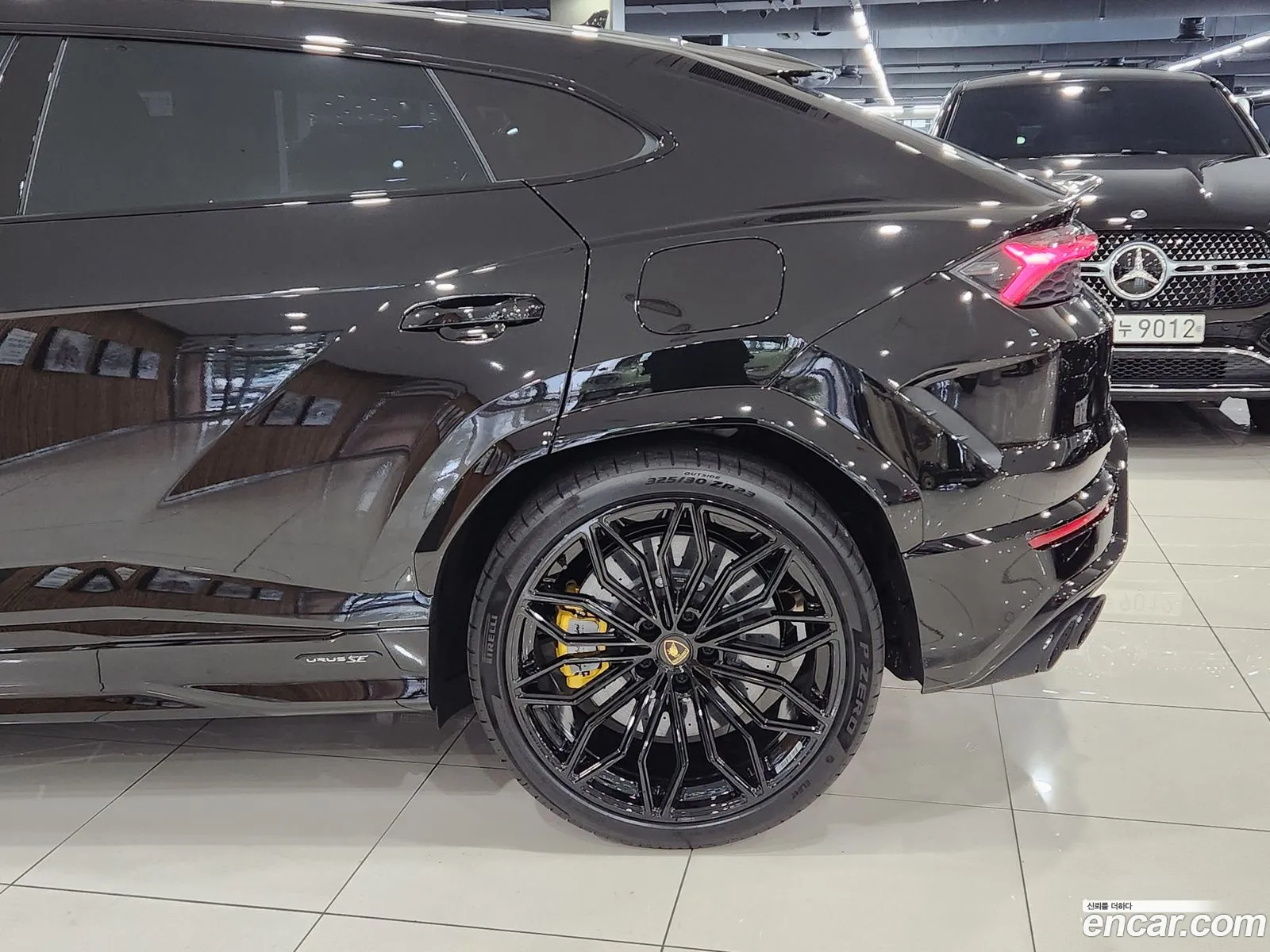 Lamborghini Urus 2025 — 17