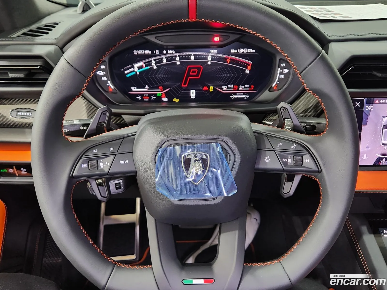 Lamborghini Urus 2025 — 4